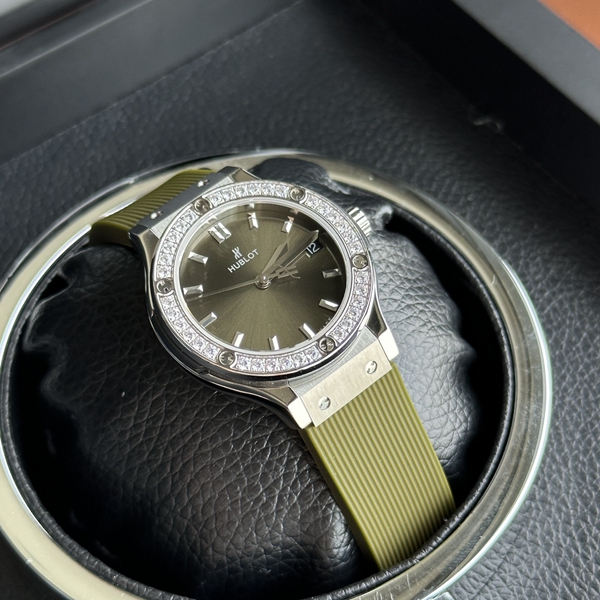 ウブロコピー時計正面デザイン